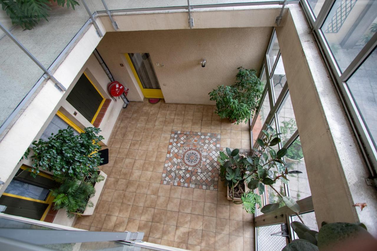 La Maison D'Antonin Нім Екстер'єр фото